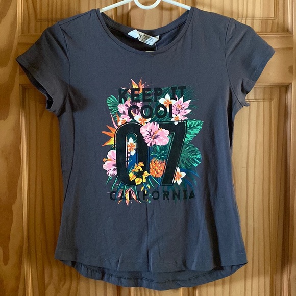 H&M Other - Girls Tshirt by H&M (10-12Y)